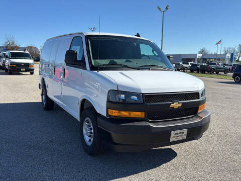 2025 Chevrolet Express 2500