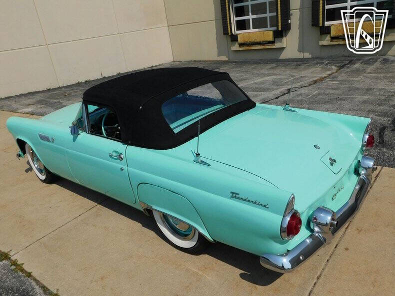 1955 Ford Thunderbird