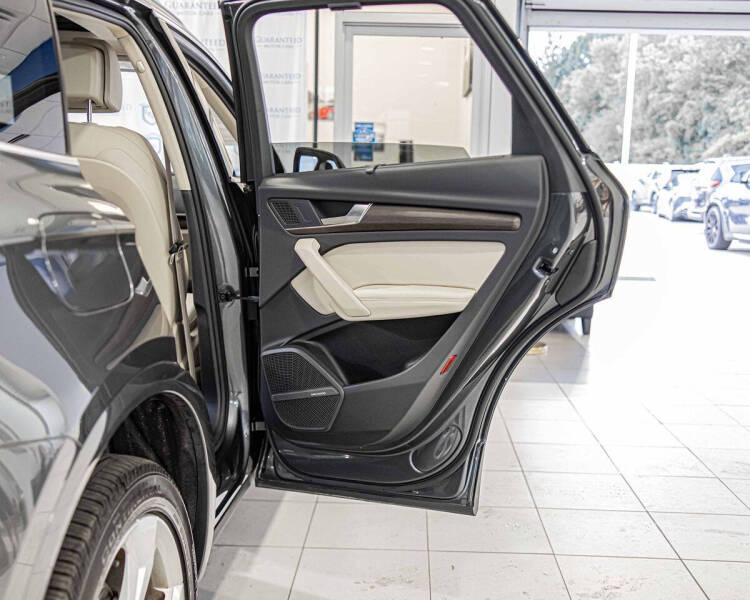 2024 Audi Q5 quattro S line Prem Plus 45 TFSI