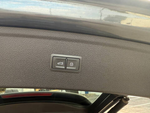 2019 Audi Q5 quattro Premium Plus 45 TFSI