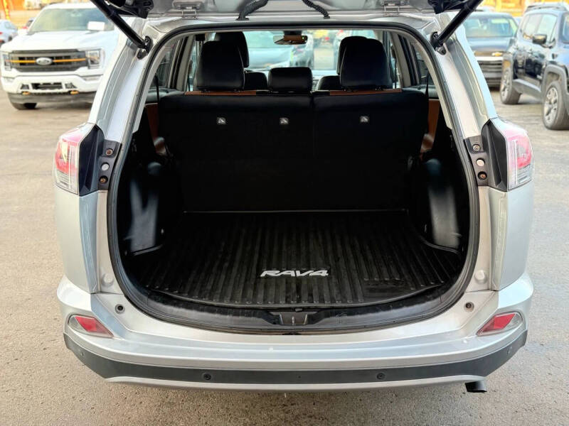 2017 Toyota RAV4 Limited