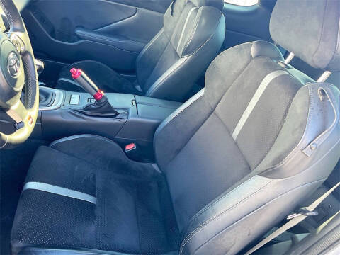 2023 Toyota GR86 Premium