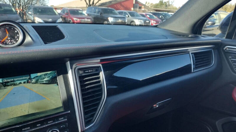 2016 Porsche Macan S