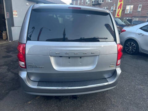 2018 Dodge Grand Caravan SXT