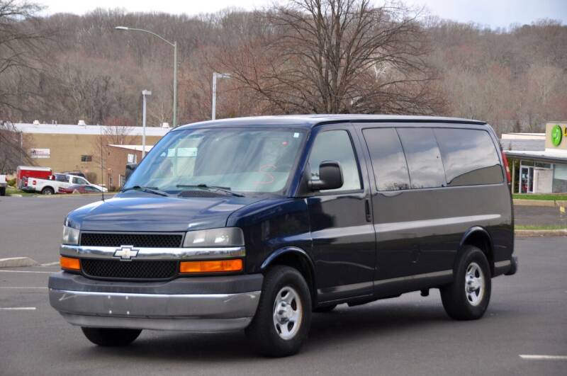 2005 Chevrolet Express Passenger for sale at T CAR CARE INC in Philadelphia PA