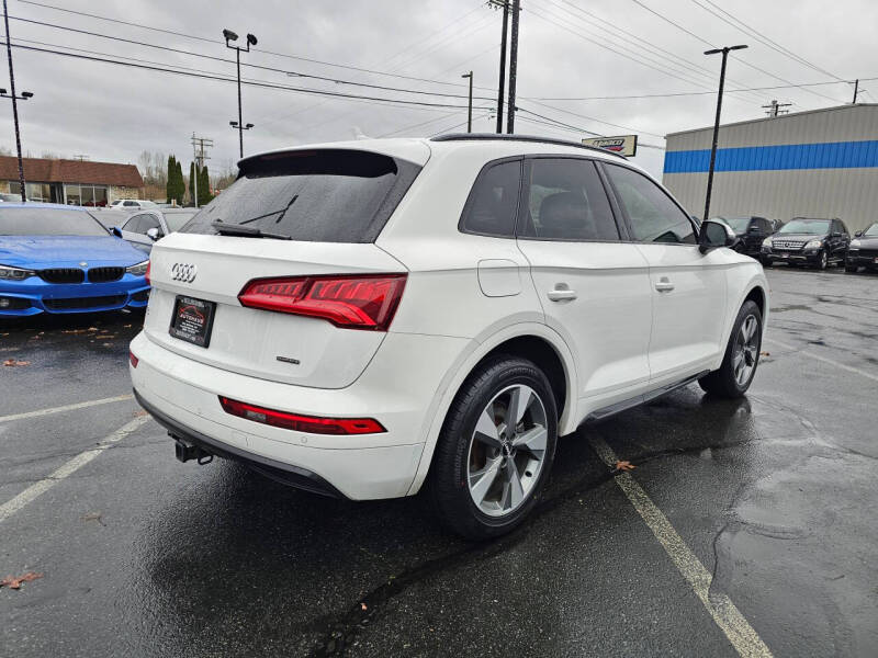 2020 Audi Q5 quattro Premium 45 TFSI