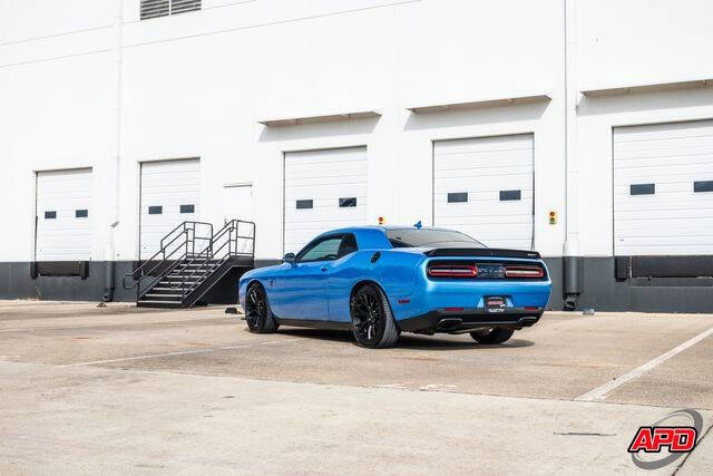 2015 Dodge Challenger SRT Hellcat
