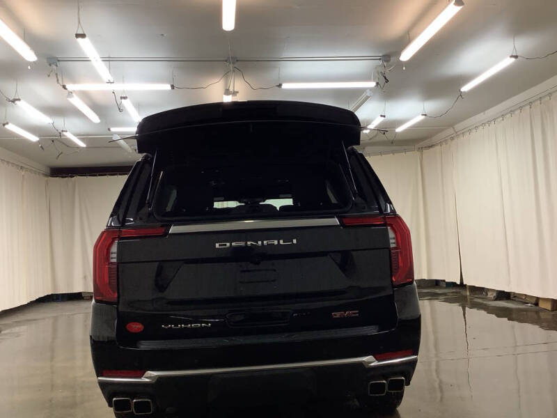 2025 GMC Yukon Denali