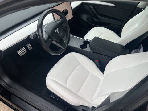 2023 Tesla Model 3 Performance