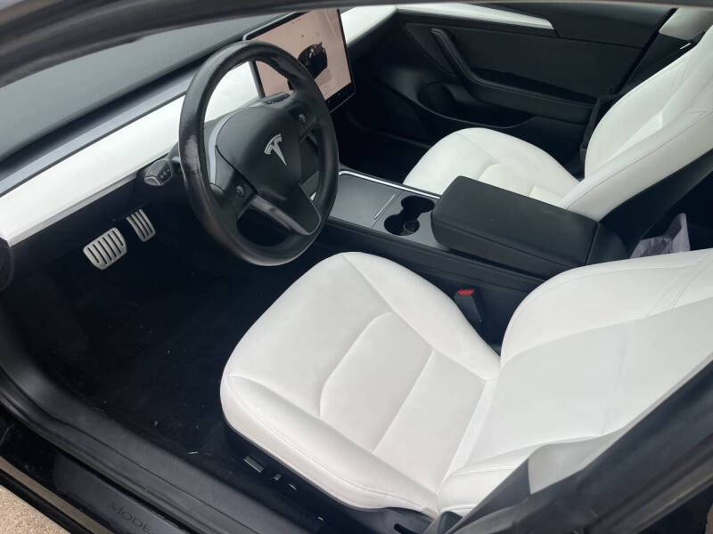 2023 Tesla Model 3 Performance