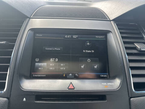 2015 Ford Taurus SEL