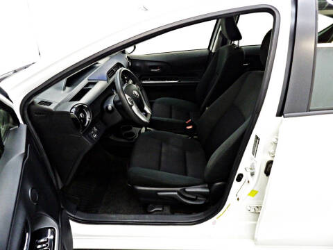 2016 Toyota Prius c Four