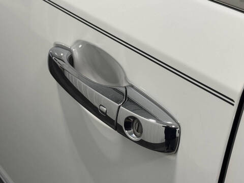 2015 Chrysler Town and Country Touring-L