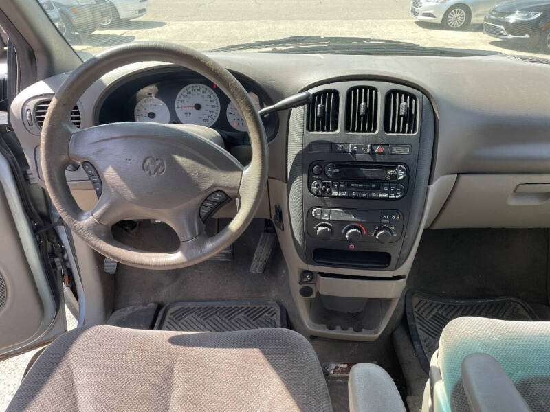 2003 Dodge Grand Caravan SE