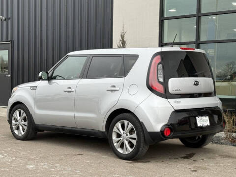 2016 Kia Soul +