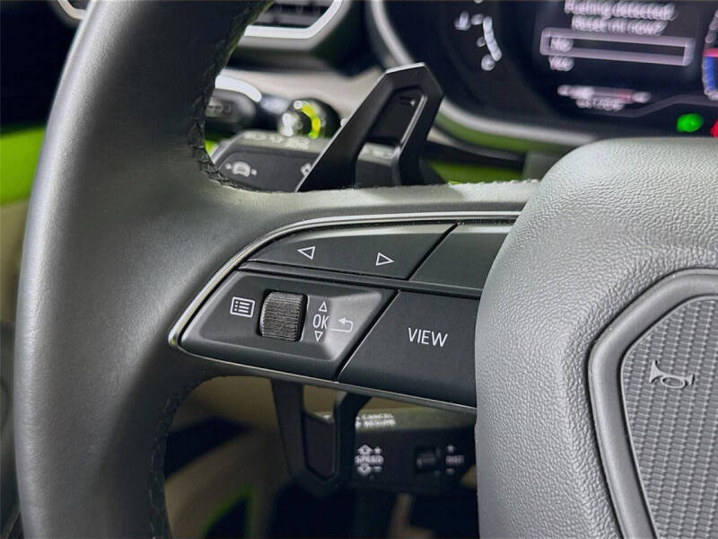 2022 Lamborghini Urus