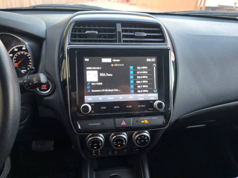 2024 Mitsubishi Outlander Sport SE