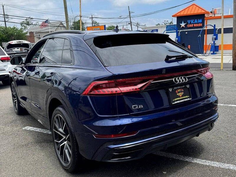 2019 Audi Q8 quattro Premium Plus 55 TFSI