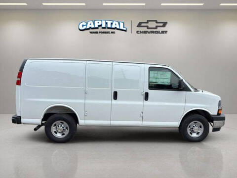 2025 Chevrolet Express 2500