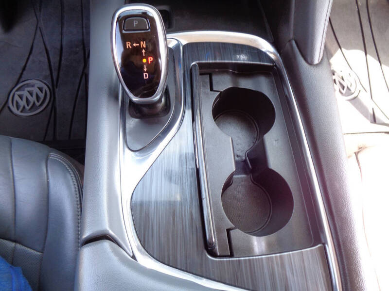 2018 Buick Enclave Essence