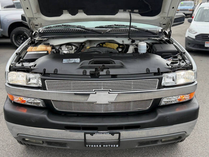 2002 Chevrolet Silverado 3500 LS