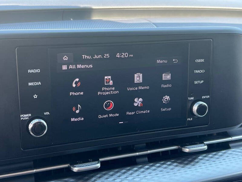 2024 Kia Carnival