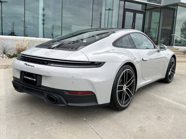 2026 Porsche 911 Carrera