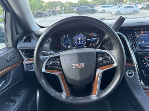 2018 Cadillac Escalade ESV Premium Luxury