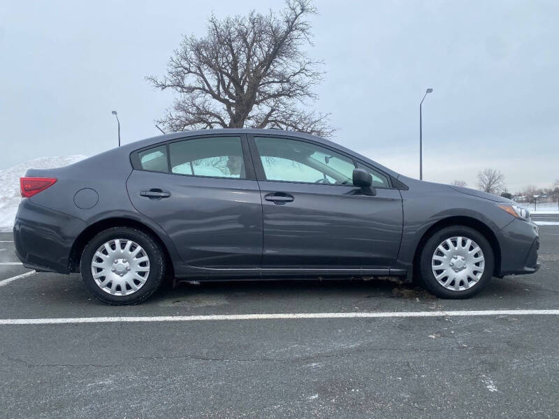 2019 Subaru Impreza 2.0i