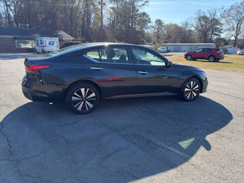 2021 Nissan Altima 2.5 SV