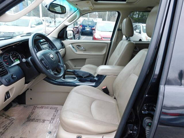 2005 Mazda Tribute s