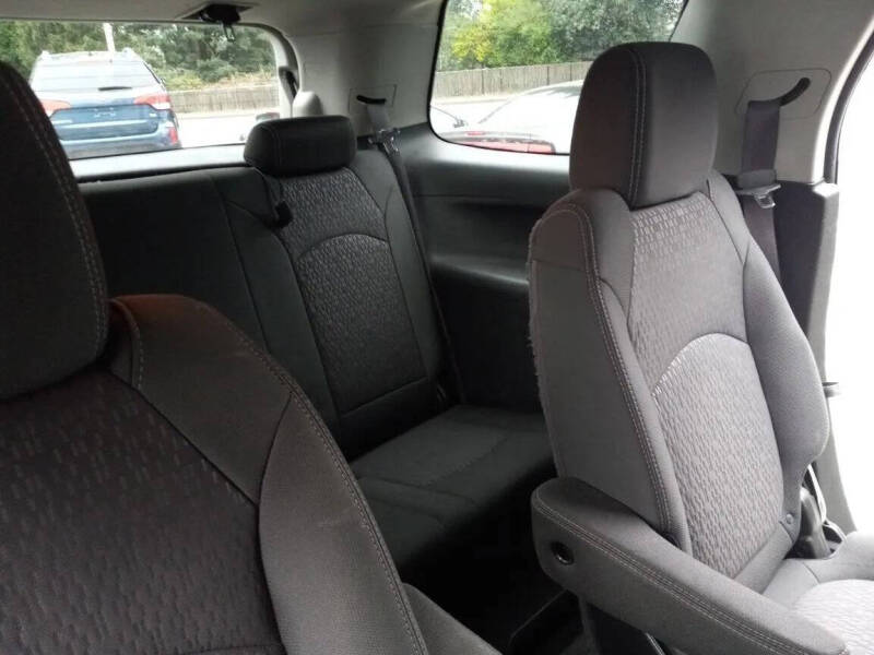 2013 GMC Acadia SLE-2