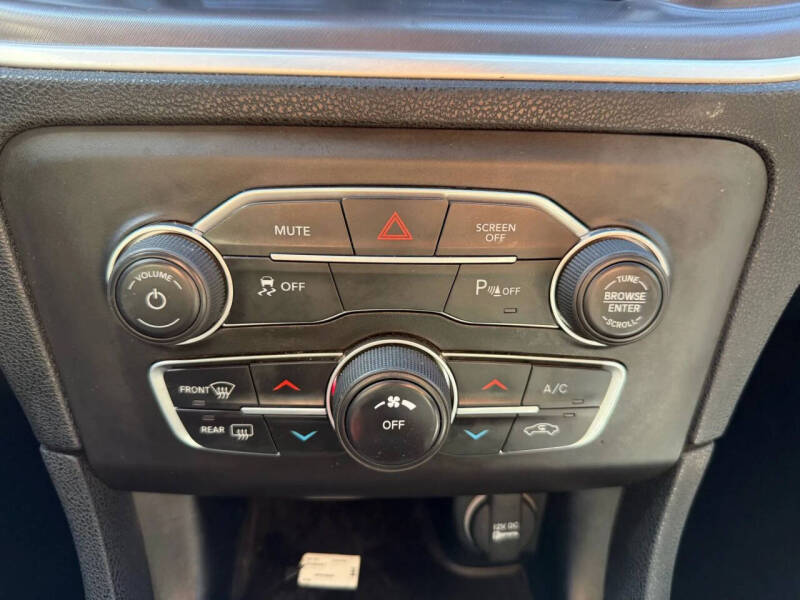 2022 Dodge Charger SXT