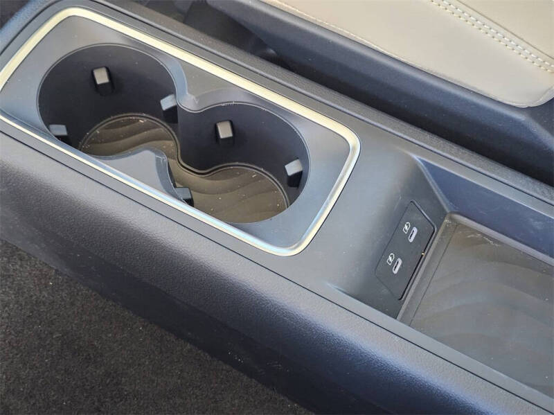 2025 Nissan Armada Platinum