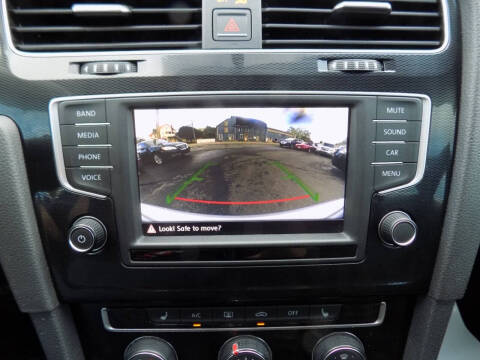 2016 Volkswagen Golf GTI S