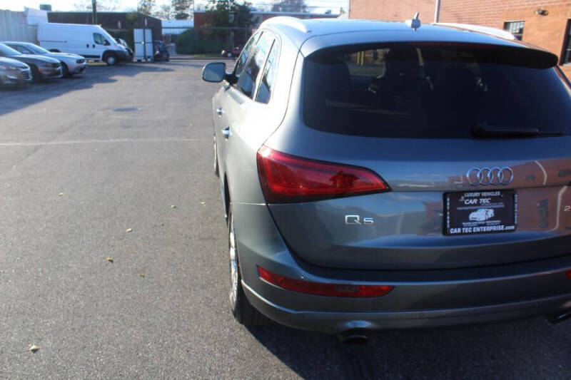 2015 Audi Q5 2.0T quattro Premium Plus