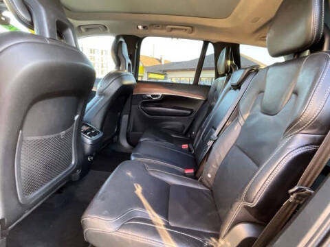 2017 Volvo XC90 T6 Inscription