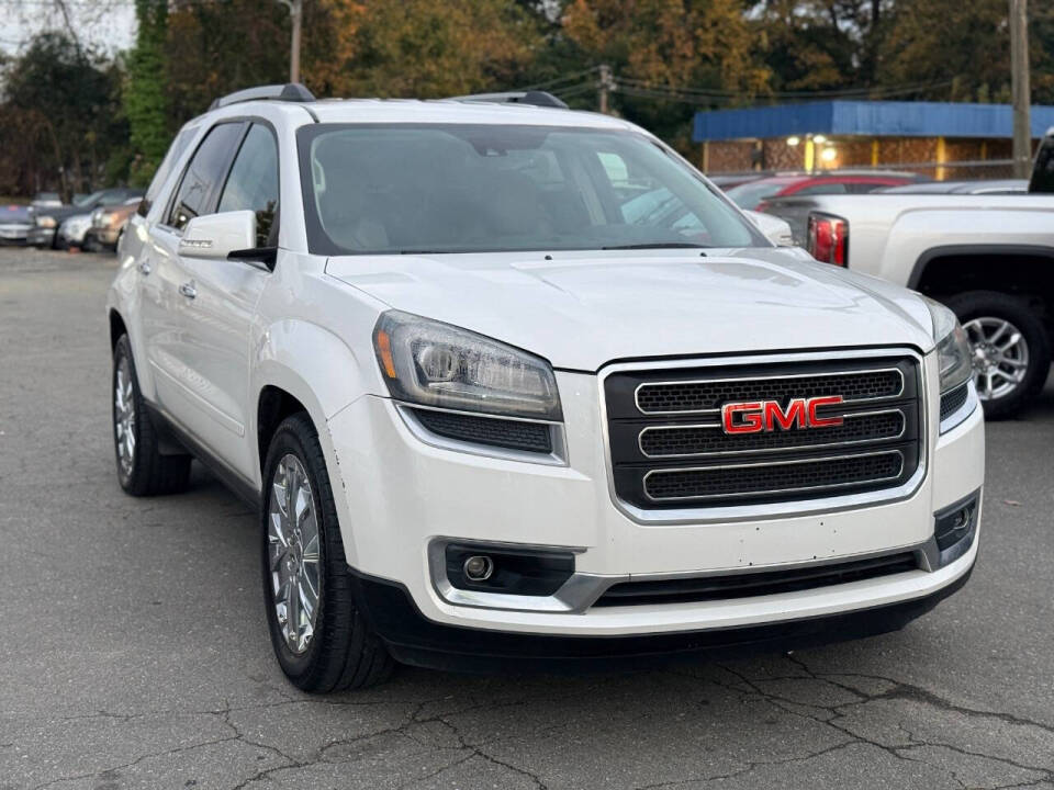2017 GMC Acadia Limited Base's photo