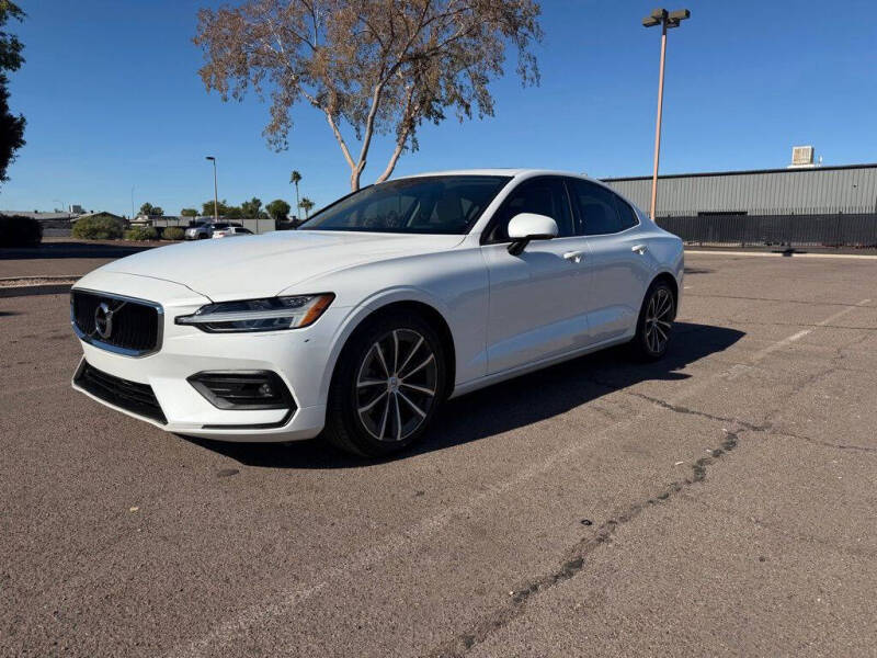 2021 Volvo S60 T5 Momentum