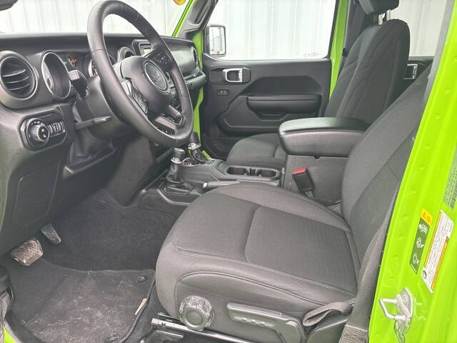 2021 Jeep Gladiator Willys