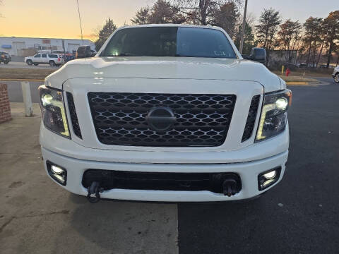 2018 Nissan Titan SV