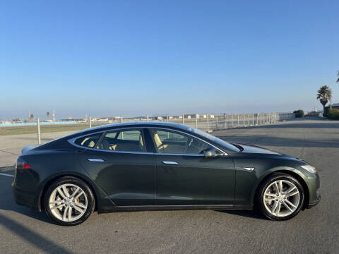 2013 Tesla Model S