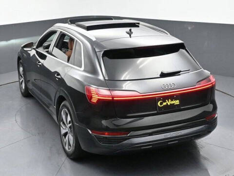 2024 Audi Q8 e-tron quattro Premium Plus