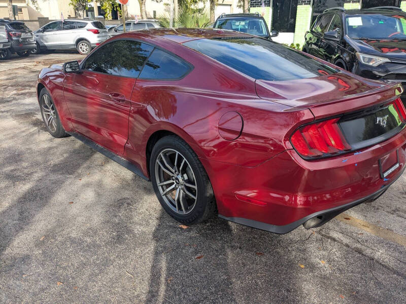 2017 Ford Mustang EcoBoost Premium