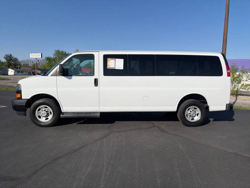 2023 Chevrolet Express LS 3500