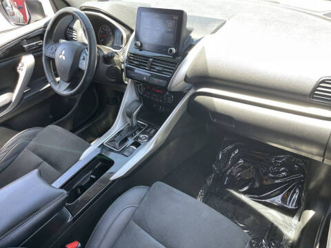 2023 Mitsubishi Eclipse Cross SE