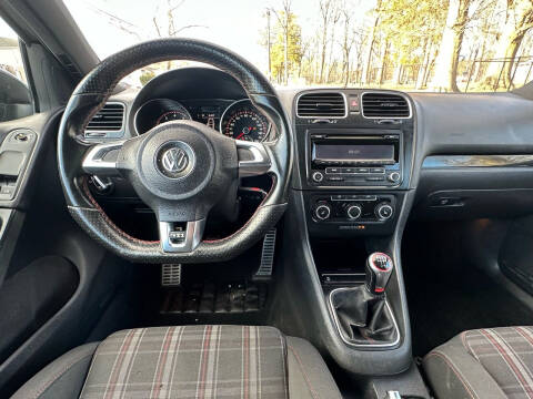 2013 Volkswagen GTI Base PZEV