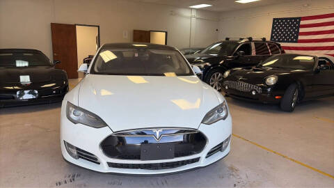 2014 Tesla Model S