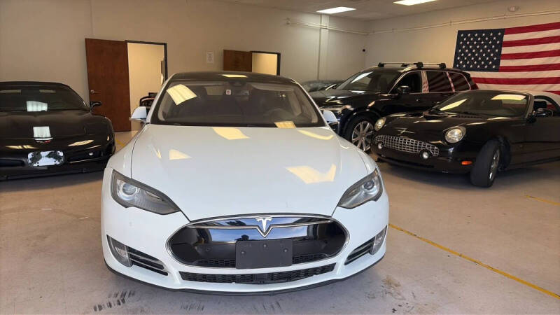 2014 Tesla Model S