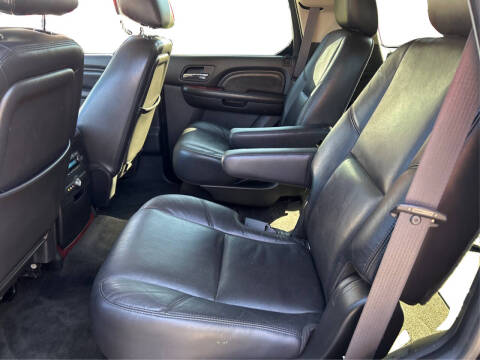 2011 Cadillac Escalade